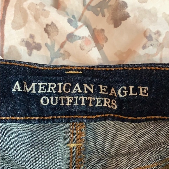 American Eagle Denim Short Dark Wash, NWOT - Picture 3 of 4